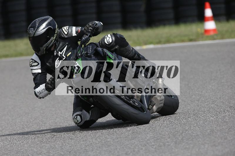 /Archiv-2023/53 31.07.2023 Dunlop Ride und Test Day ADR/Gruppe gelb/6